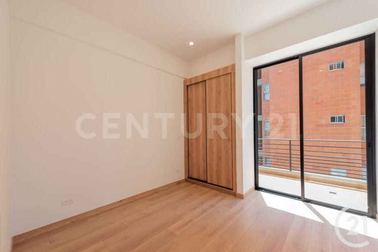 Apartamento de 3 alcobas en venta en Laureles, Medellín, 134 m² · foto 8 de 20