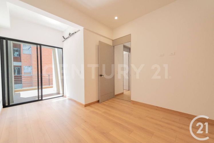Apartamento de 3 alcobas en venta en Laureles, Medellín, 134 m² · foto 12 de 20