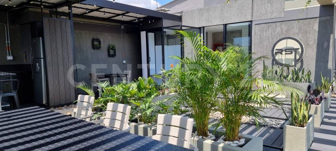 Apartamento de 3 alcobas en venta en Laureles, Medellín, 134 m² · foto 19 de 20