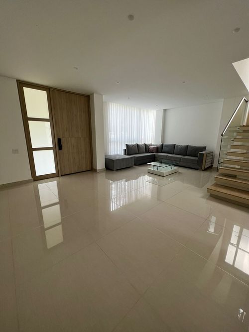 Casa de 3 alcobas en arriendo en La Mata, Piedecuesta, 380 m² · foto 2 de 18