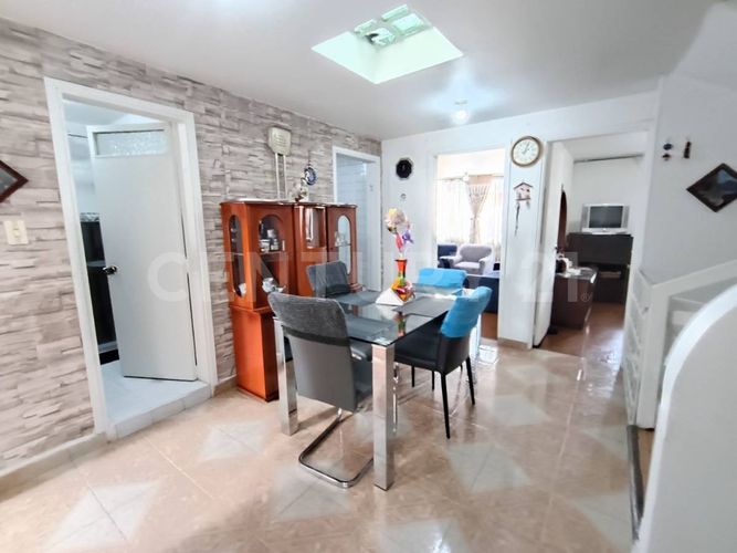 Casa de 3 alcobas en venta en Villa Nelly Los Alisos, Bogotá, 124 m² · foto 3 de 19