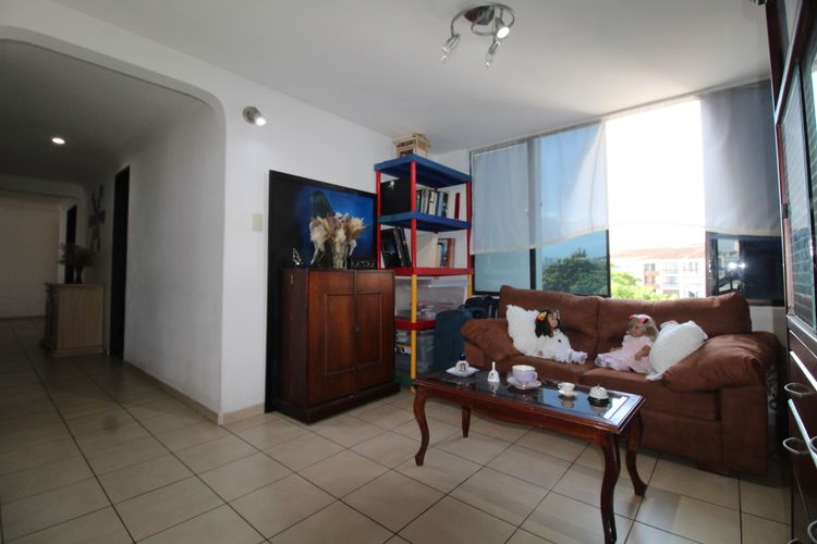 Apartamento de 3 alcobas en venta en Cañaveral, Floridablanca, 134 m² · foto 9 de 20
