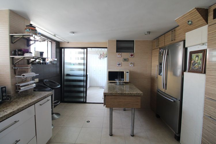Apartamento de 3 alcobas en venta en Cañaveral, Floridablanca, 134 m² · foto 3 de 20
