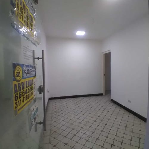 Oficina en arriendo en El Centro, Cartagena, 100 m² · foto 2 de 13