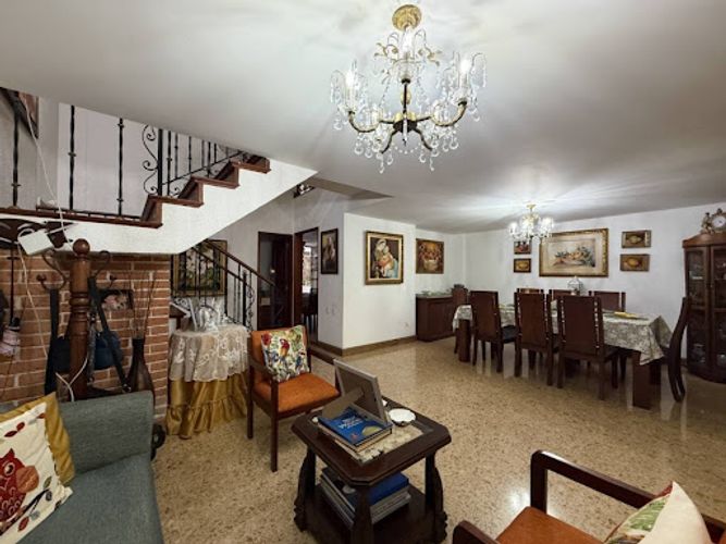 Apartamento de 5 alcobas en venta en Zuñiga, Envigado, 190 m² · foto 2 de 24