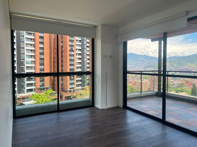 Apartamento de 2 alcobas en arriendo en Camino Verde, Envigado, 75 m² · foto 13 de 19