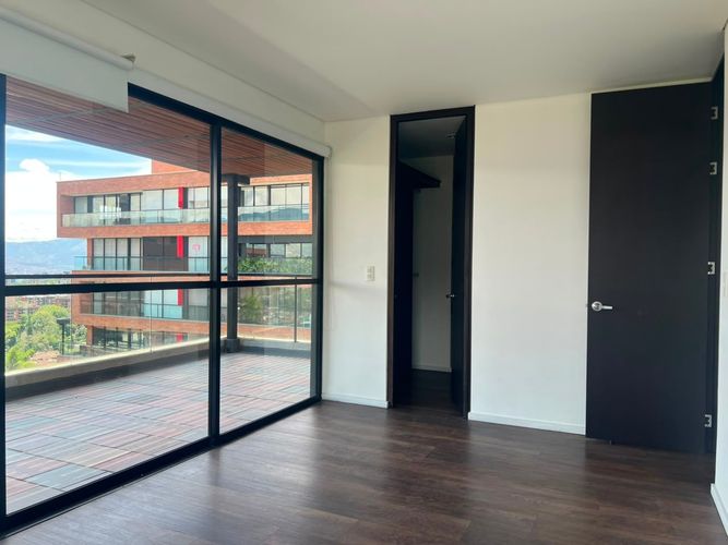 Apartamento de 2 alcobas en arriendo en Camino Verde, Envigado, 75 m² · foto 5 de 19