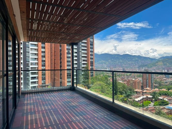 Apartamento de 2 alcobas en arriendo en Camino Verde, Envigado, 75 m² · foto 19 de 19