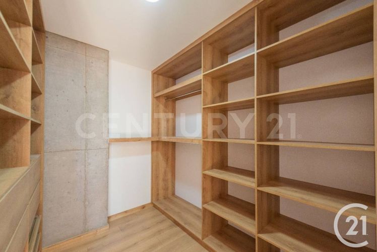 Apartamento de 3 alcobas en venta en Laureles, Medellín, 153 m² · foto 10 de 19