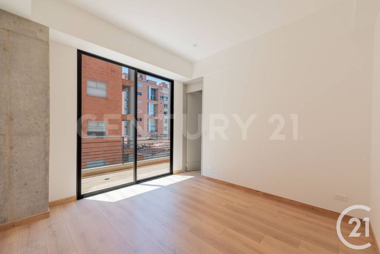 Apartamento de 3 alcobas en venta en Laureles, Medellín, 153 m² · foto 11 de 19