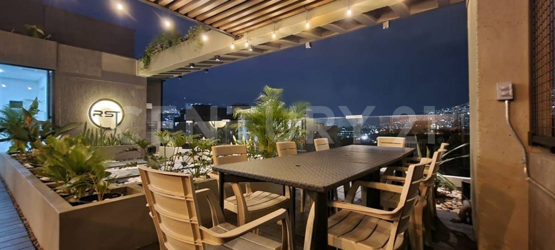 Apartamento de 3 alcobas en venta en Laureles, Medellín, 153 m² · foto 15 de 19