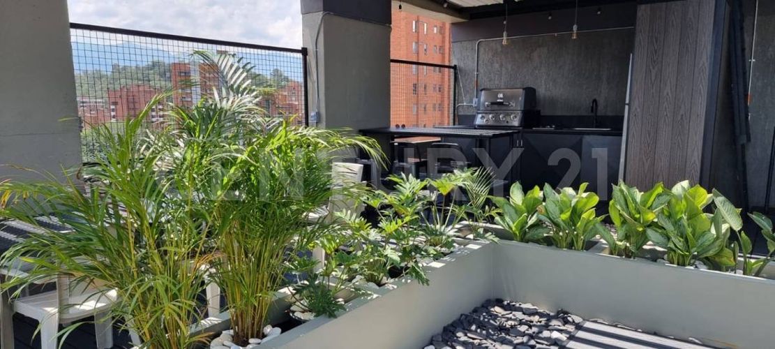 Apartamento de 3 alcobas en venta en Laureles, Medellín, 153 m² · foto 19 de 19