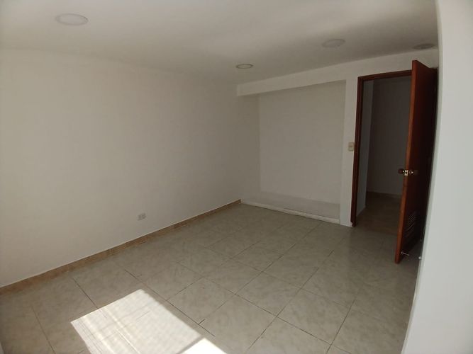 Oficina en arriendo en Bocagrande, Cartagena, 80 m² · foto 10 de 13