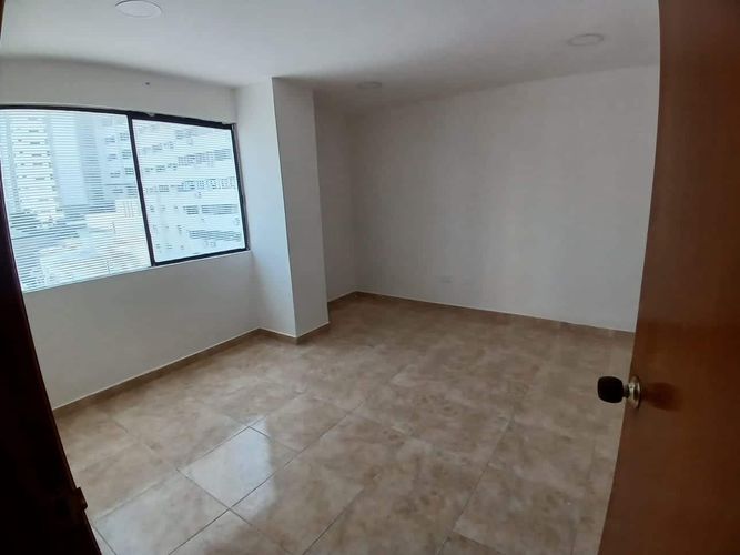 Oficina en arriendo en Bocagrande, Cartagena, 80 m² · foto 11 de 13