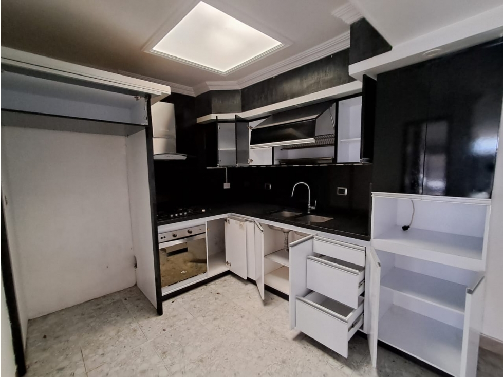 Casa en venta en Santa Monica, Dosquebradas · foto 5 de 24