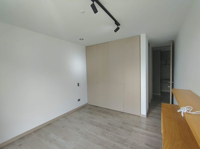 Apartamento de 2 alcobas en arriendo en El Poblado, Medellín, 102 m² · foto 12 de 18
