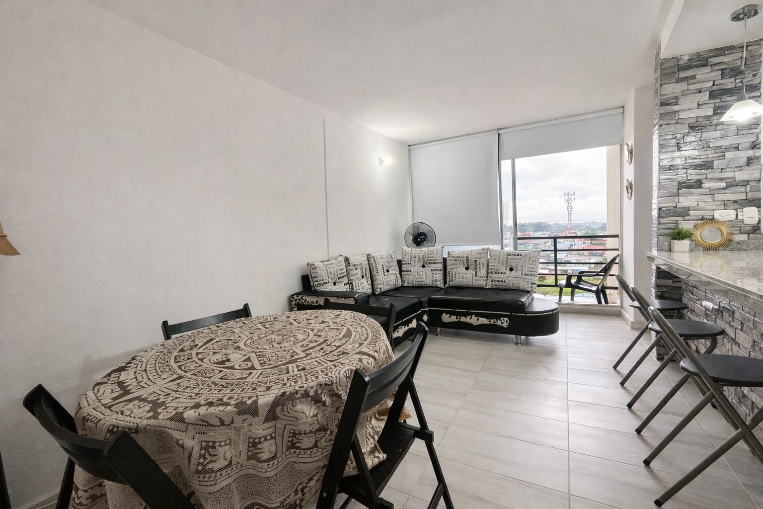 Apartamento en venta en Cr Okavango, Villavicencio · foto 2 de 6
