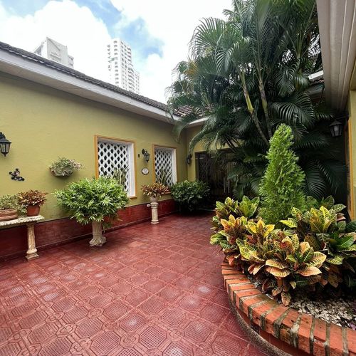 Casa de 3 alcobas en arriendo en Manga, Cartagena, 163 m² · foto 6 de 10