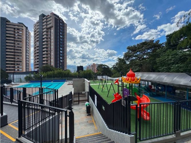 Apartamento de 2 alcobas en venta en Areka, Envigado, 94 m² · foto 12 de 12