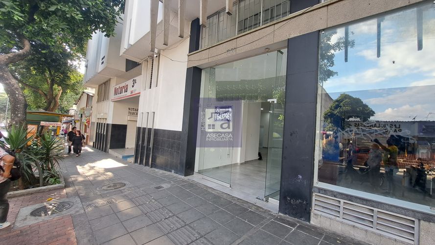 Local en arriendo en Sotomayor, Bucaramanga, 152 m² · foto 2 de 13