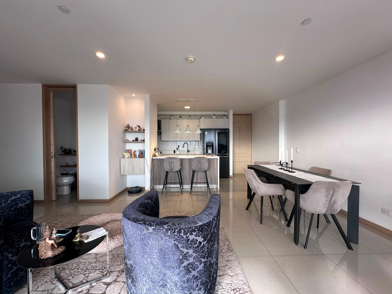 Apartamento en arriendo en El Poblado, Medellín · foto 6 de 19
