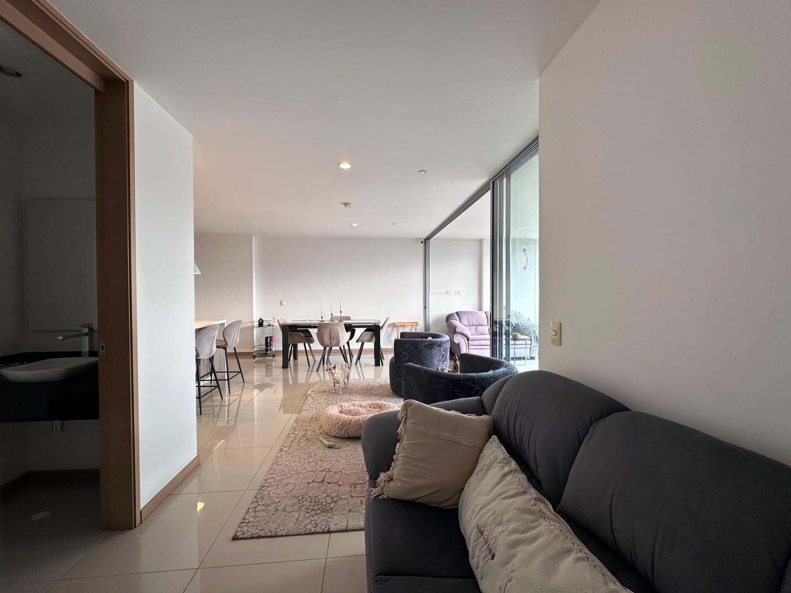 Apartamento en arriendo en El Poblado, Medellín · foto 9 de 19