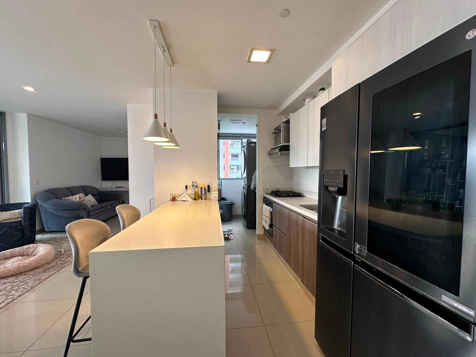 Apartamento en arriendo en El Poblado, Medellín · foto 4 de 19