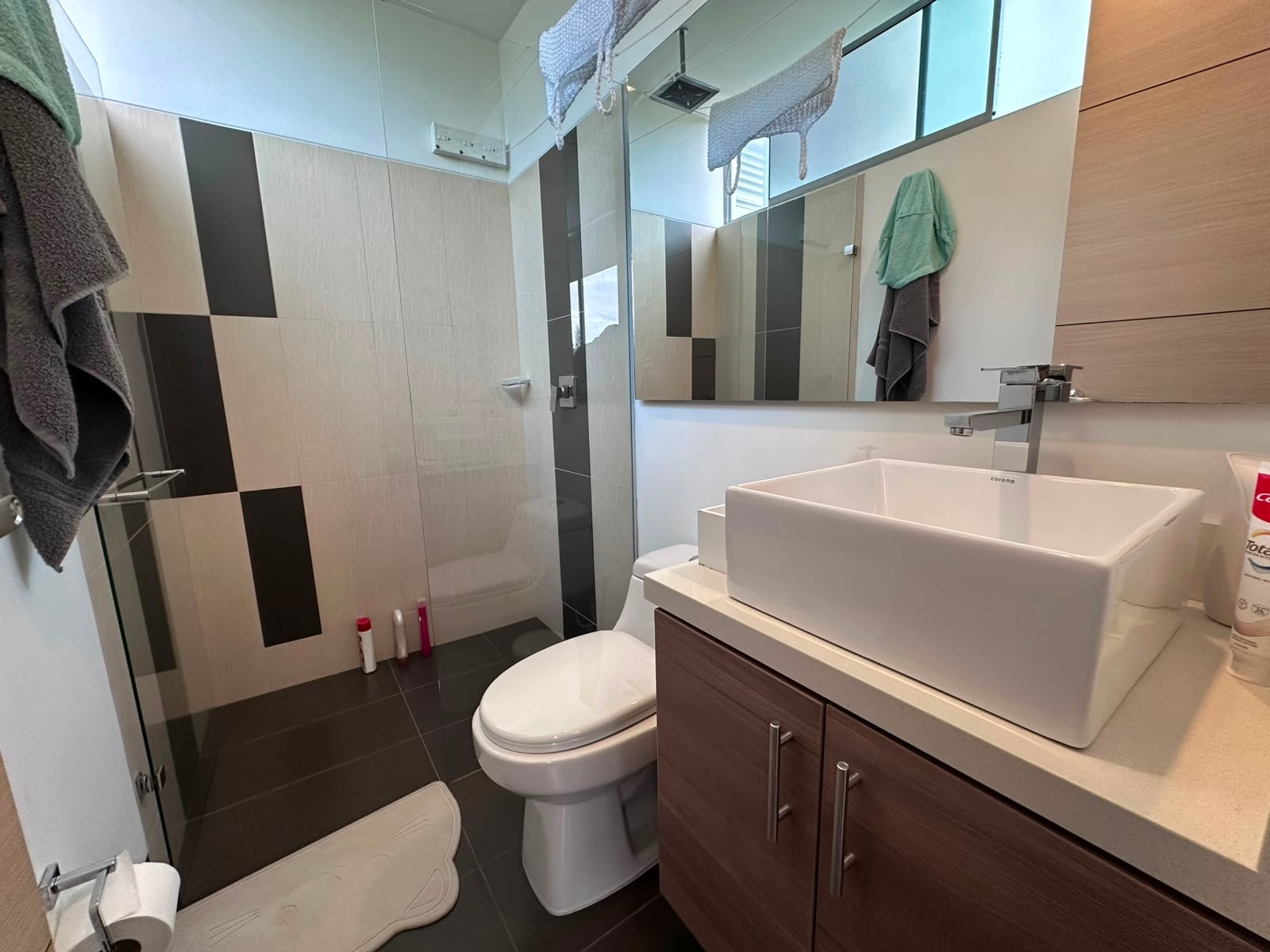 Apartamento en arriendo en El Poblado, Medellín · foto 18 de 19