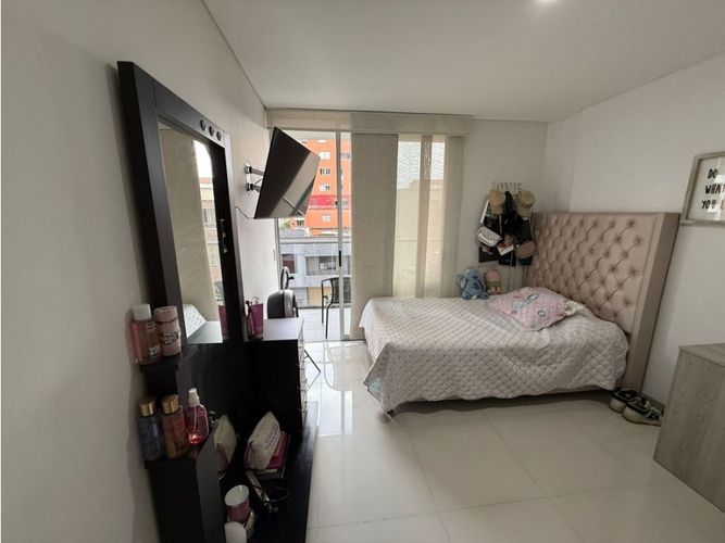 Apartamento de 3 alcobas en venta en Las Acacias, Medellín, 125 m² · foto 8 de 13