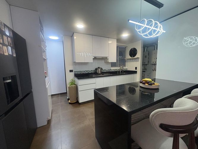 Apartamento en venta en Alejandria, Bogotá · foto 8 de 24