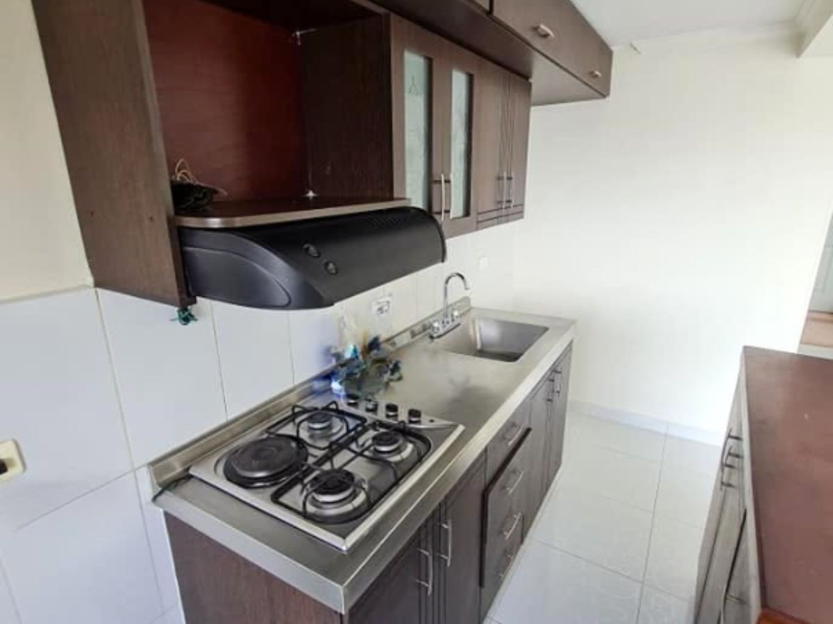 Apartamento en venta en Robledo, Medellín · foto 5 de 13