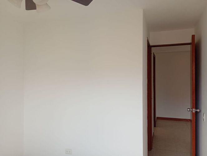 Apartamento de 3 alcobas en arriendo en El Poblado, Medellín, 134 m² · foto 13 de 16