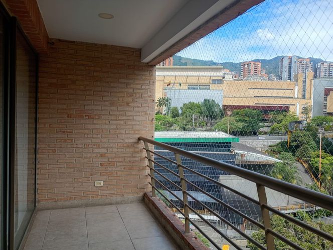 Apartamento de 3 alcobas en arriendo en El Poblado, Medellín, 134 m² · foto 16 de 16