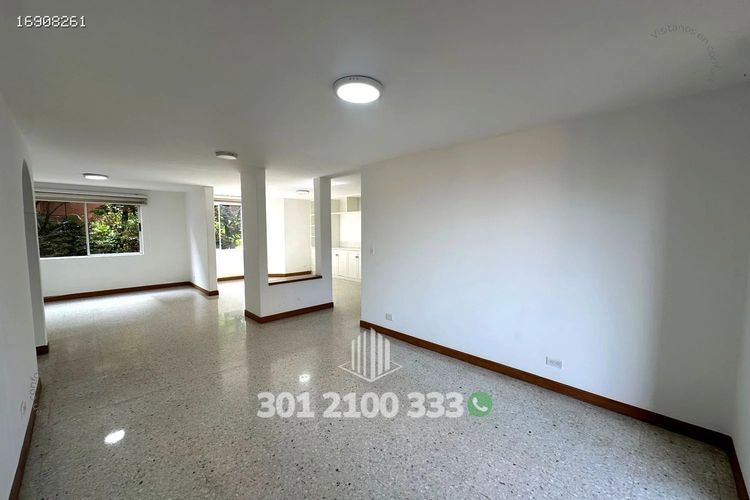 Apartamento de 3 alcobas en arriendo en Castropol, Medellín, 137 m² · foto 8 de 24