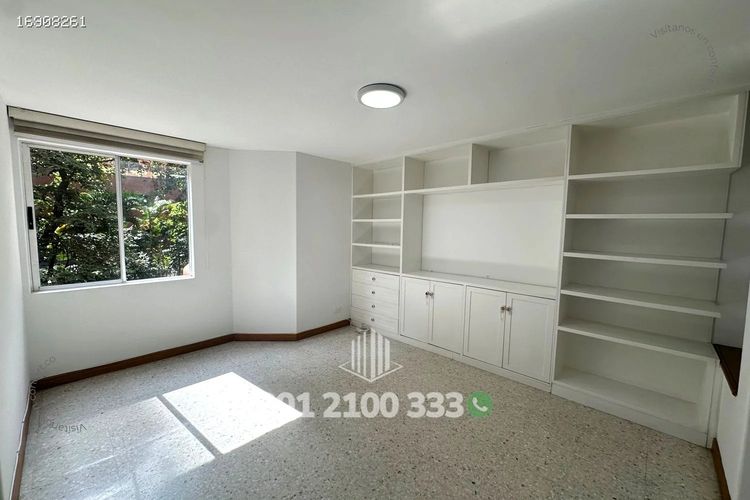 Apartamento de 3 alcobas en arriendo en Castropol, Medellín, 137 m² · foto 2 de 24