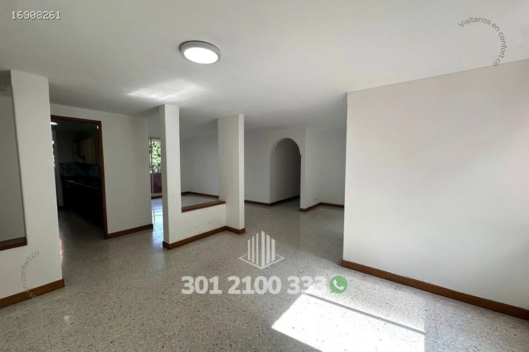 Apartamento de 3 alcobas en arriendo en Castropol, Medellín, 137 m² · foto 6 de 24