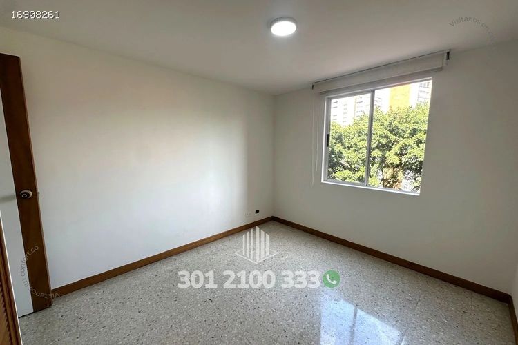 Apartamento de 3 alcobas en arriendo en Castropol, Medellín, 137 m² · foto 21 de 24