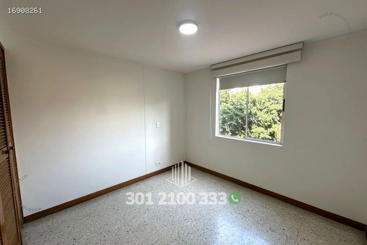 Apartamento de 3 alcobas en arriendo en Castropol, Medellín, 137 m² · foto 13 de 24