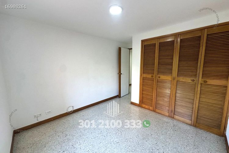 Apartamento de 3 alcobas en arriendo en Castropol, Medellín, 137 m² · foto 16 de 24