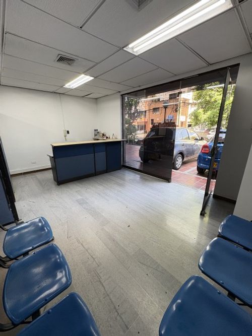 Local en arriendo en San Vicente, Cali, 118 m² · foto 4 de 12
