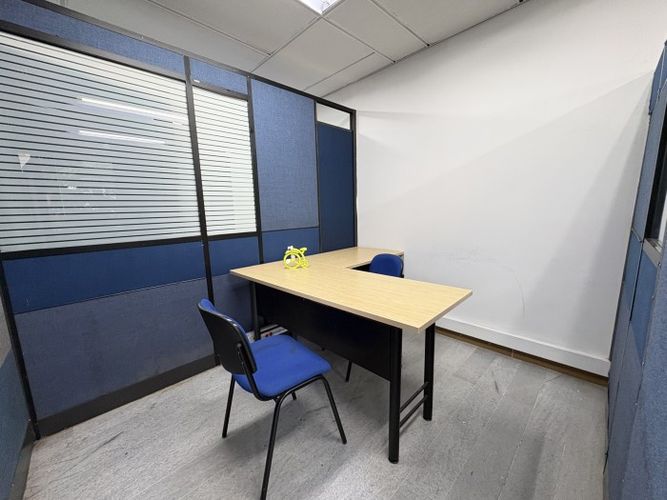 Local en arriendo en San Vicente, Cali, 118 m² · foto 11 de 12