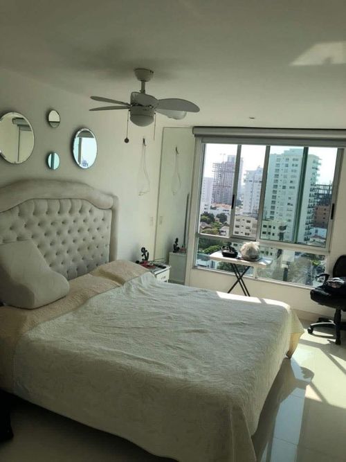 Apartamento de 3 alcobas en arriendo en Manga, Cartagena, 182 m² · foto 12 de 13