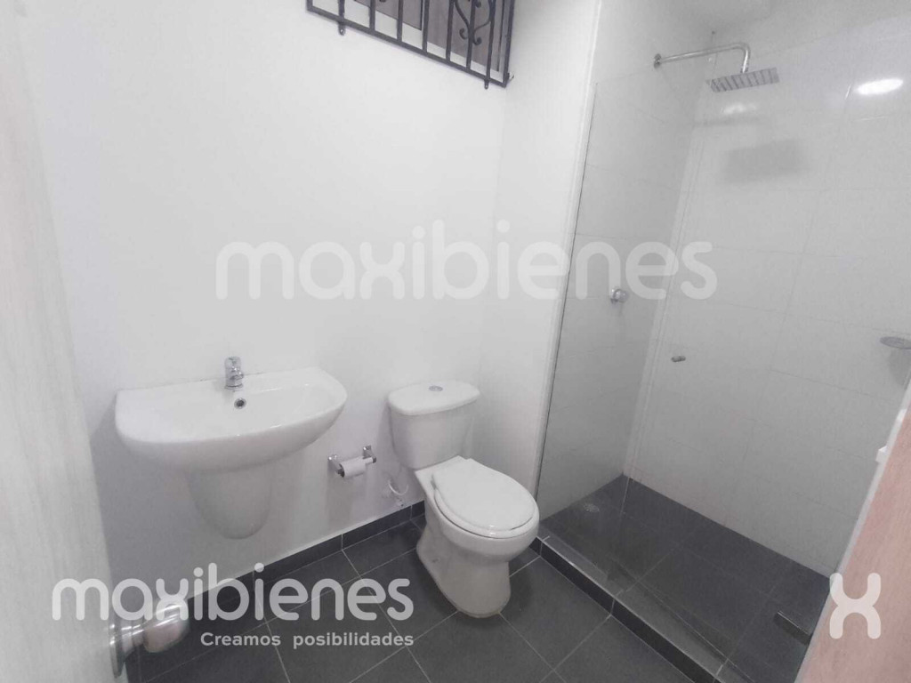 3BR Apartment in Machado (68 m²) - 3