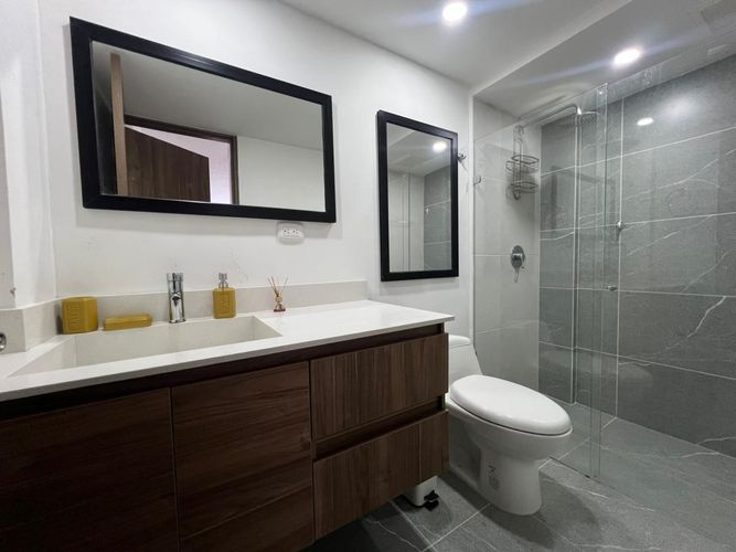 Apartamento de 2 alcobas en arriendo en El Poblado, Medellín, 80 m² · foto 15 de 16