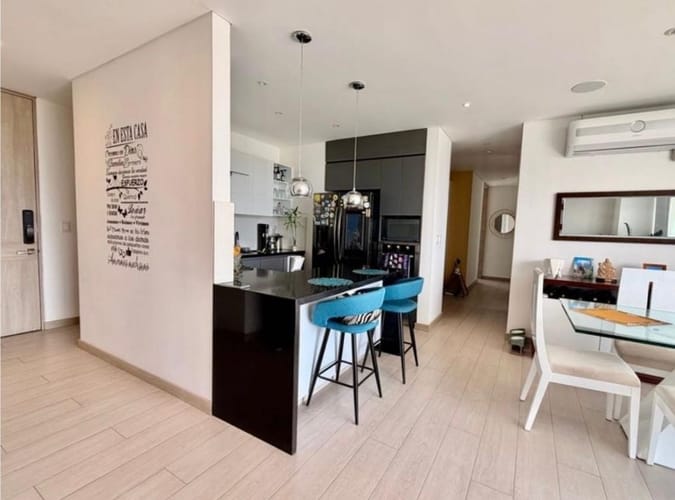 Apartamento de 3 alcobas en venta en Cañasgordas, Cali, 140 m² · foto 4 de 18