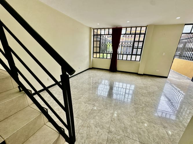 Casa de 5 alcobas en venta en Laura Vicuña, Chía, 141 m² · foto 8 de 24
