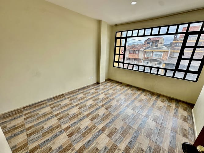Casa de 5 alcobas en venta en Laura Vicuña, Chía, 141 m² · foto 23 de 24
