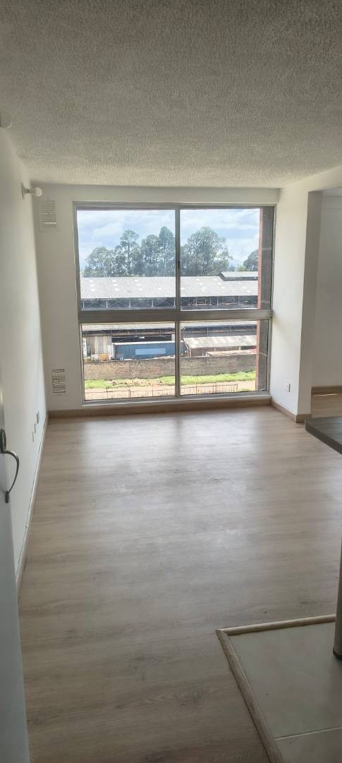 Apartamento en venta en Las Brisas, Bogotá · foto 15 de 24