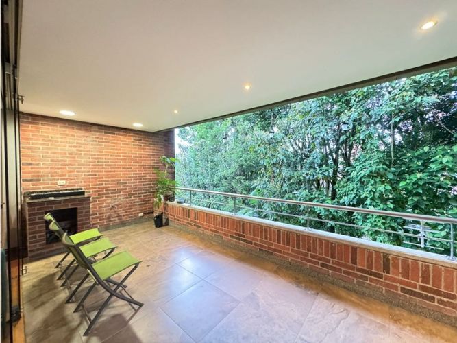 Casa de 3 alcobas en venta en Altos Del Poblado, Medellín, 294 m² · foto 8 de 19