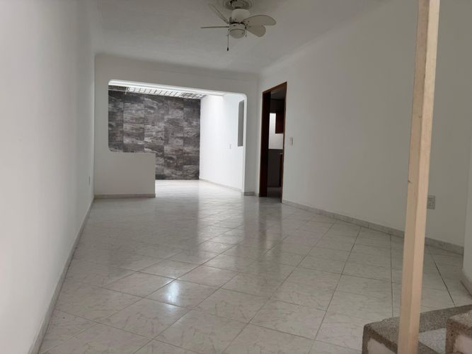 Casa de 4 alcobas en venta en Cañaveral, Floridablanca, 120 m² · foto 6 de 11